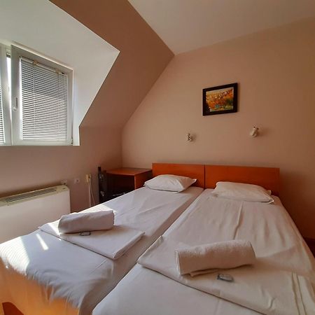 Guest House Diel Veliko Tarnovo Phòng bức ảnh