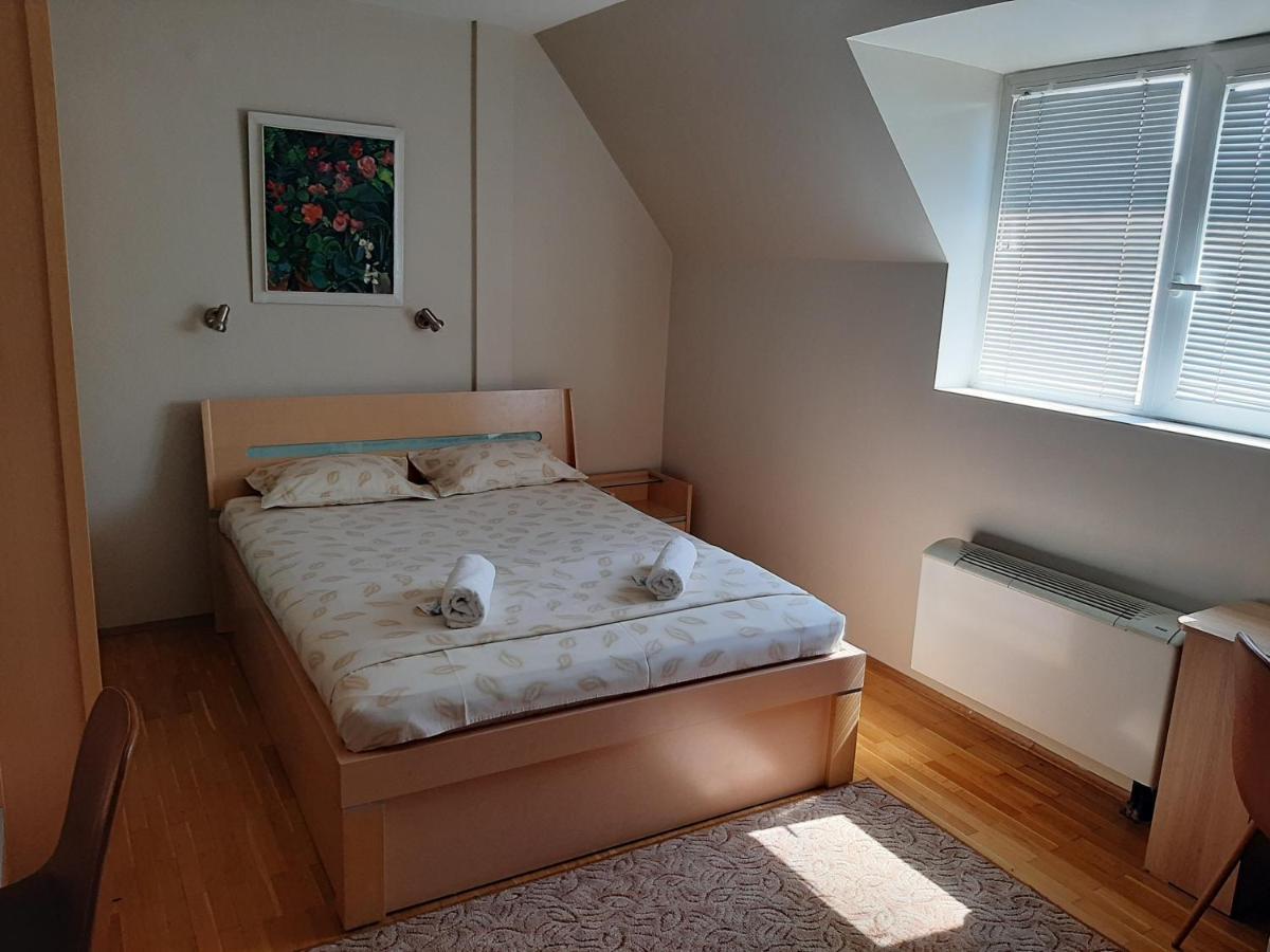 Guest House Diel Veliko Tarnovo Ngoại thất bức ảnh
