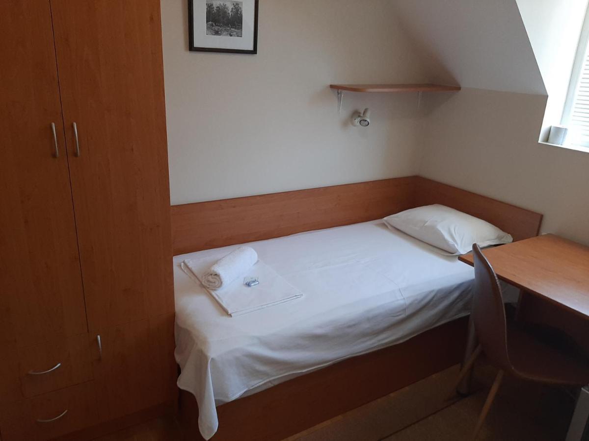 Guest House Diel Veliko Tarnovo Ngoại thất bức ảnh